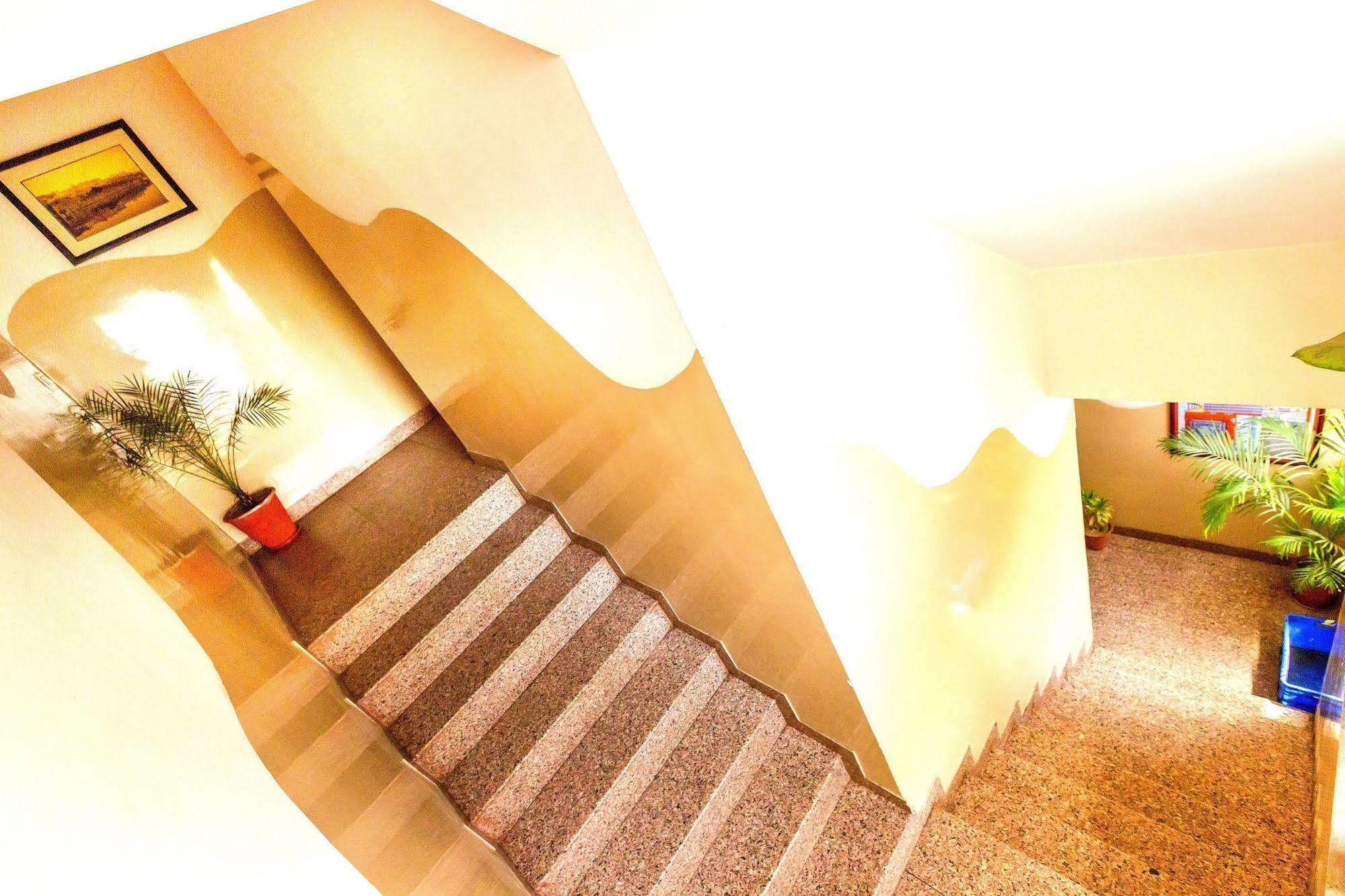 Hotel Ananta Inn ジャイプール エクステリア 写真